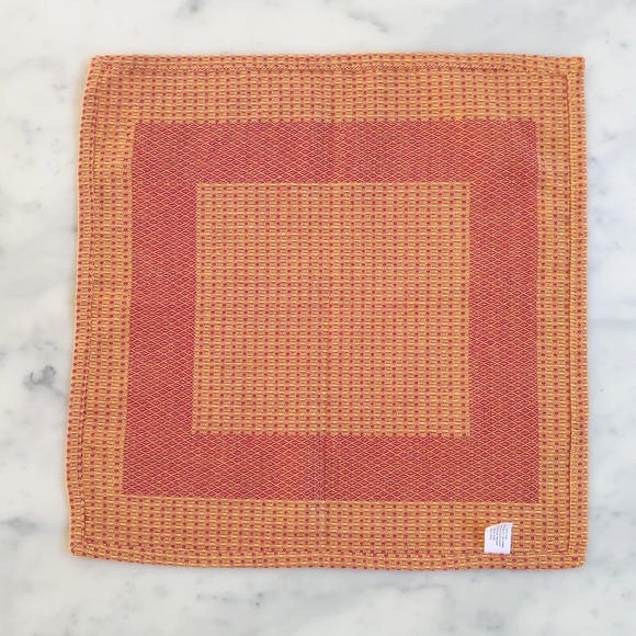 NWOT. 100% Cotton Cloth Dinner Napkins with Multicolor Design, Set of 3 pcs. - Picture 3 of 4